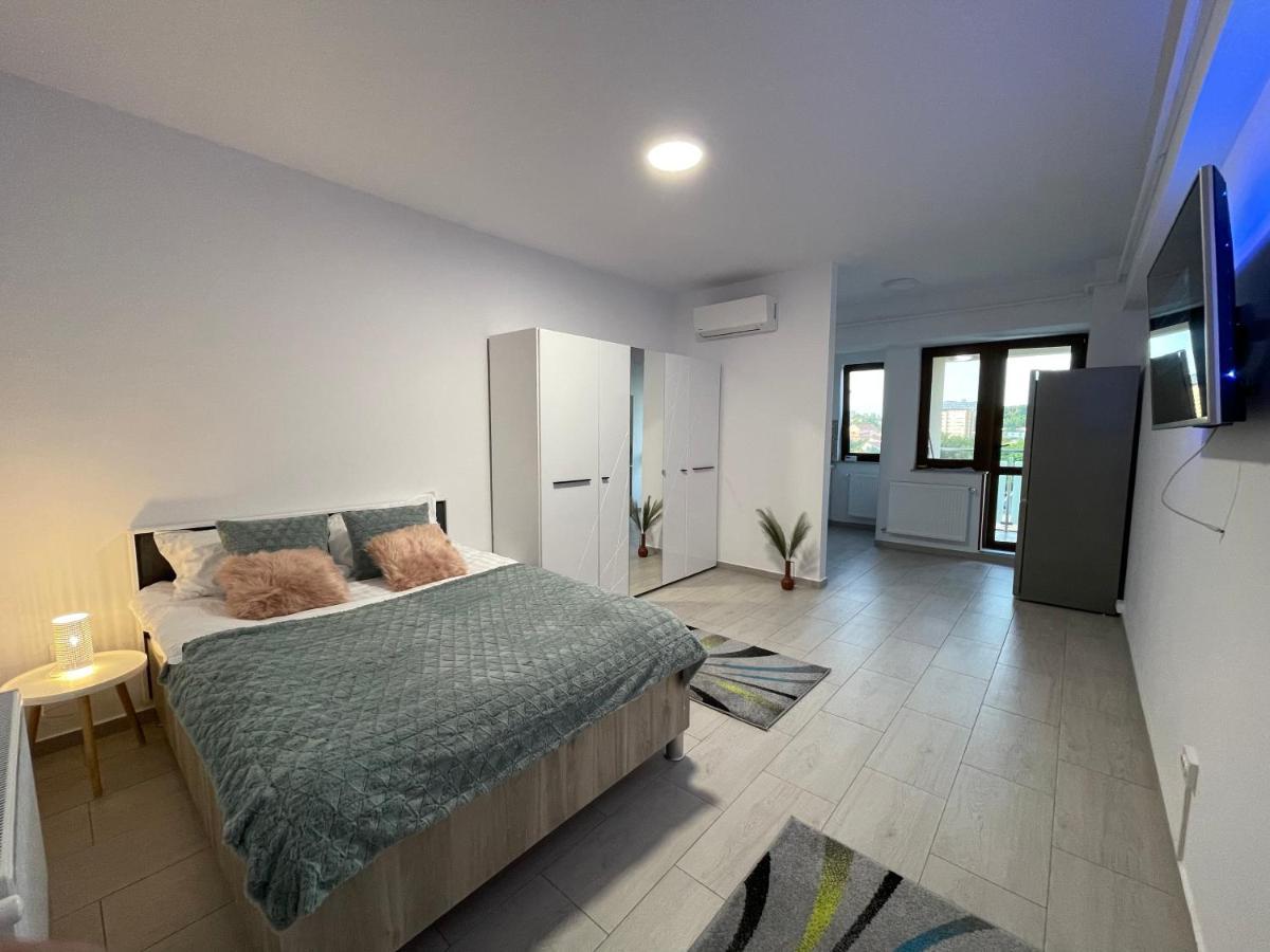 Studio Apartment Palas Mall Iasi Esterno foto