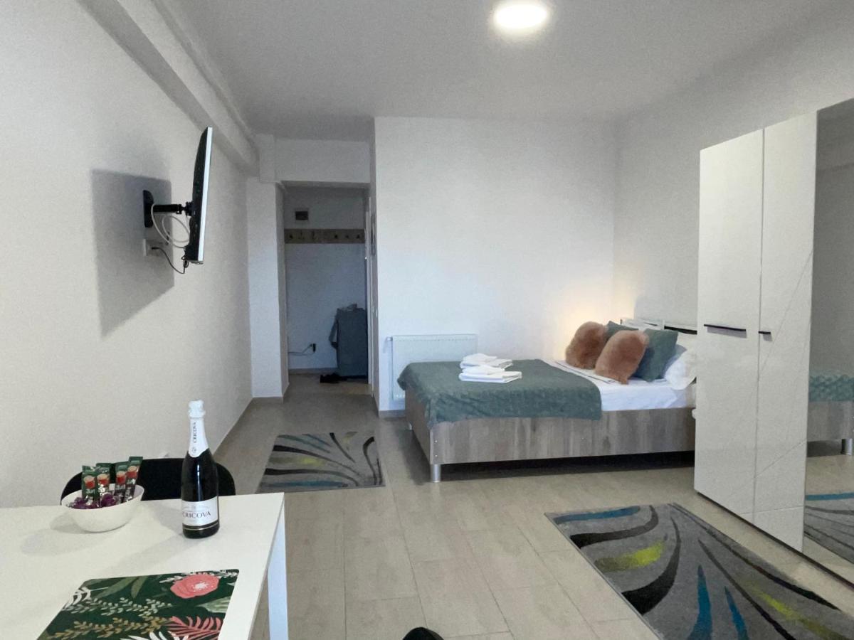 Studio Apartment Palas Mall Iasi Esterno foto