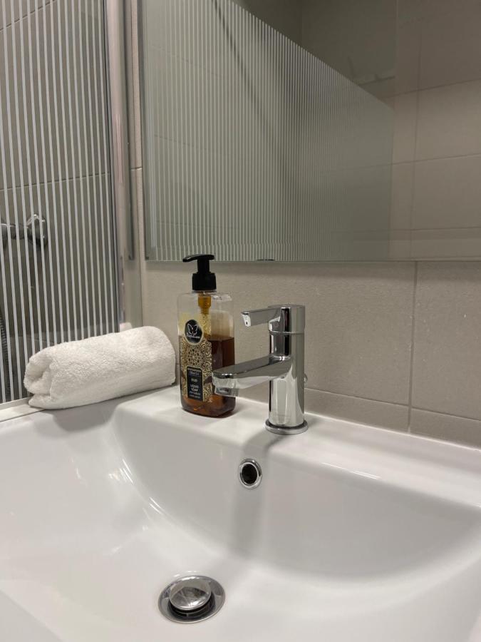 Studio Apartment Palas Mall Iasi Esterno foto