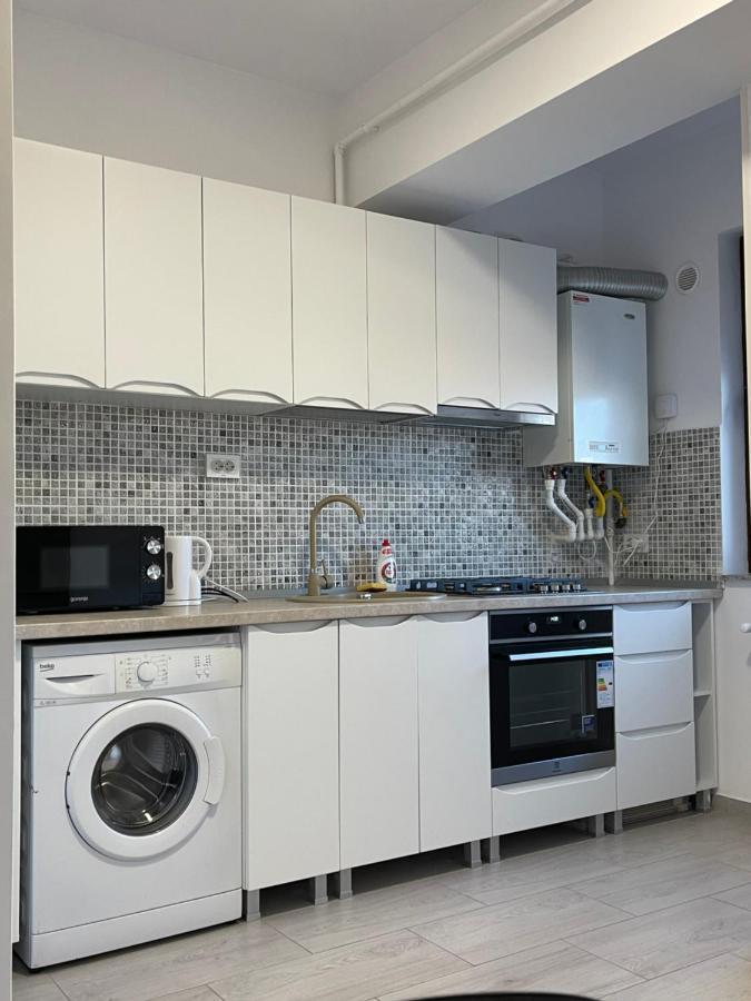 Studio Apartment Palas Mall Iasi Esterno foto